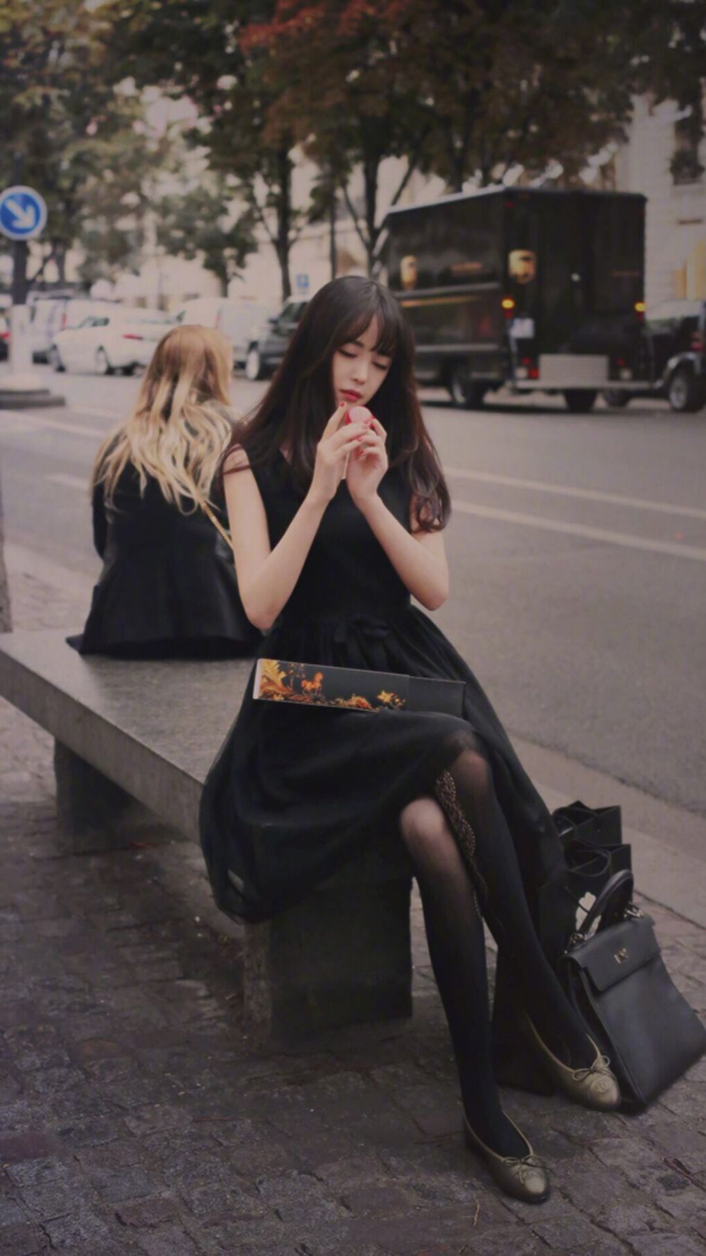 《电竞国王争夺战：年度总决赛唯一的冠军归属》，电竞王国书包网