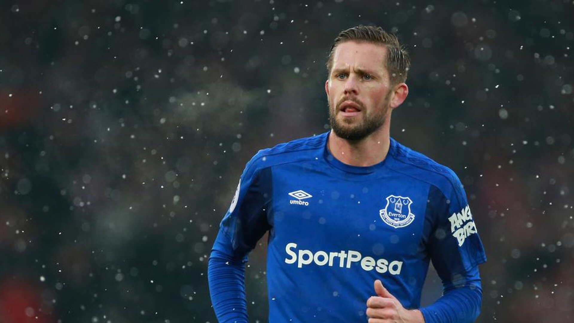 开云备用-亚历克斯·格林伍德凭借全面的防守表现，帮助袋鼠队稳占上风，格林伍德续约