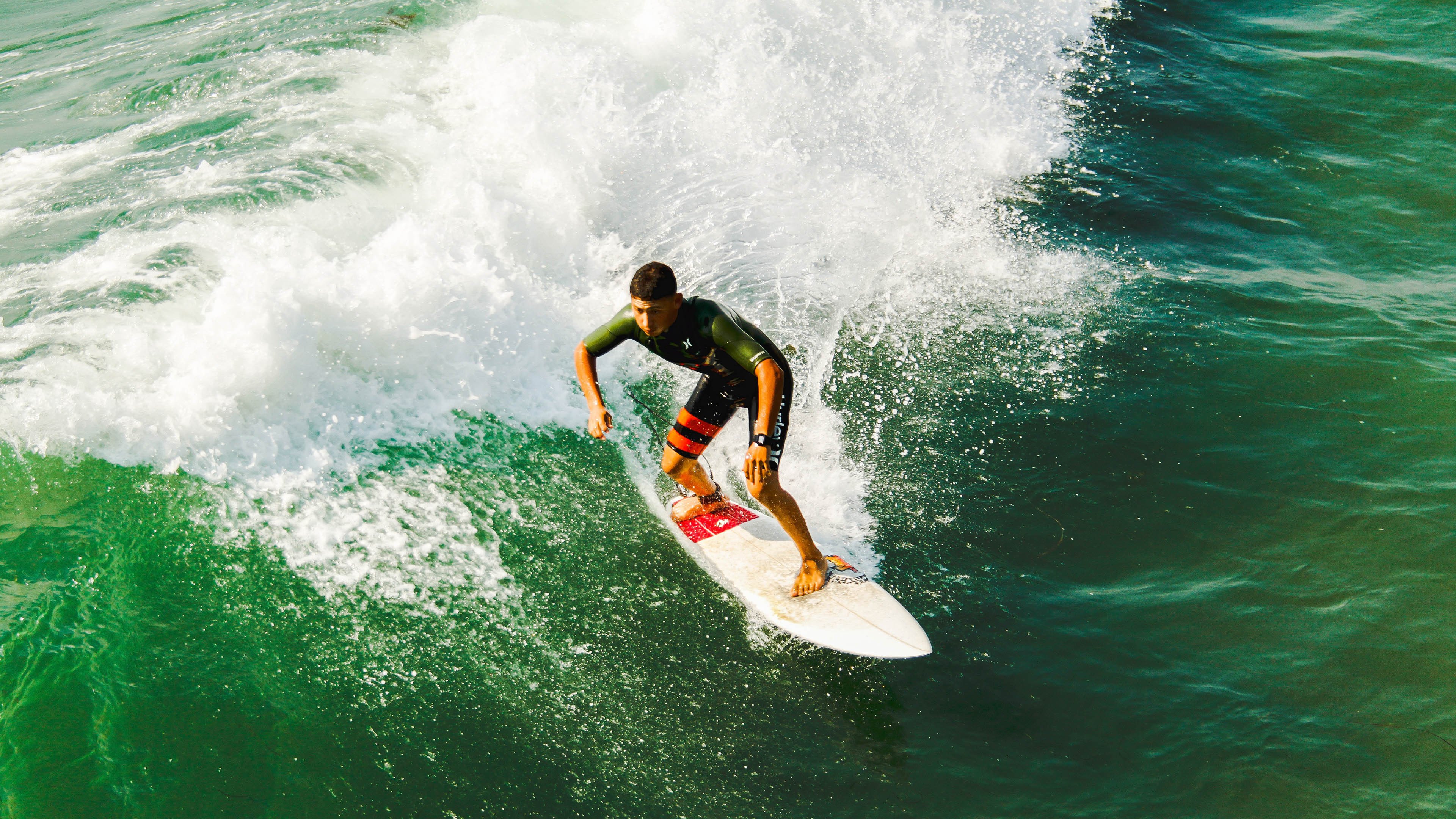 电竞赛事转播画质提升观众体验升级，电竞转播直播平台